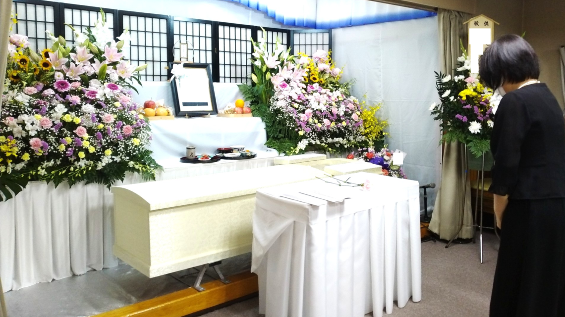 生花祭壇
